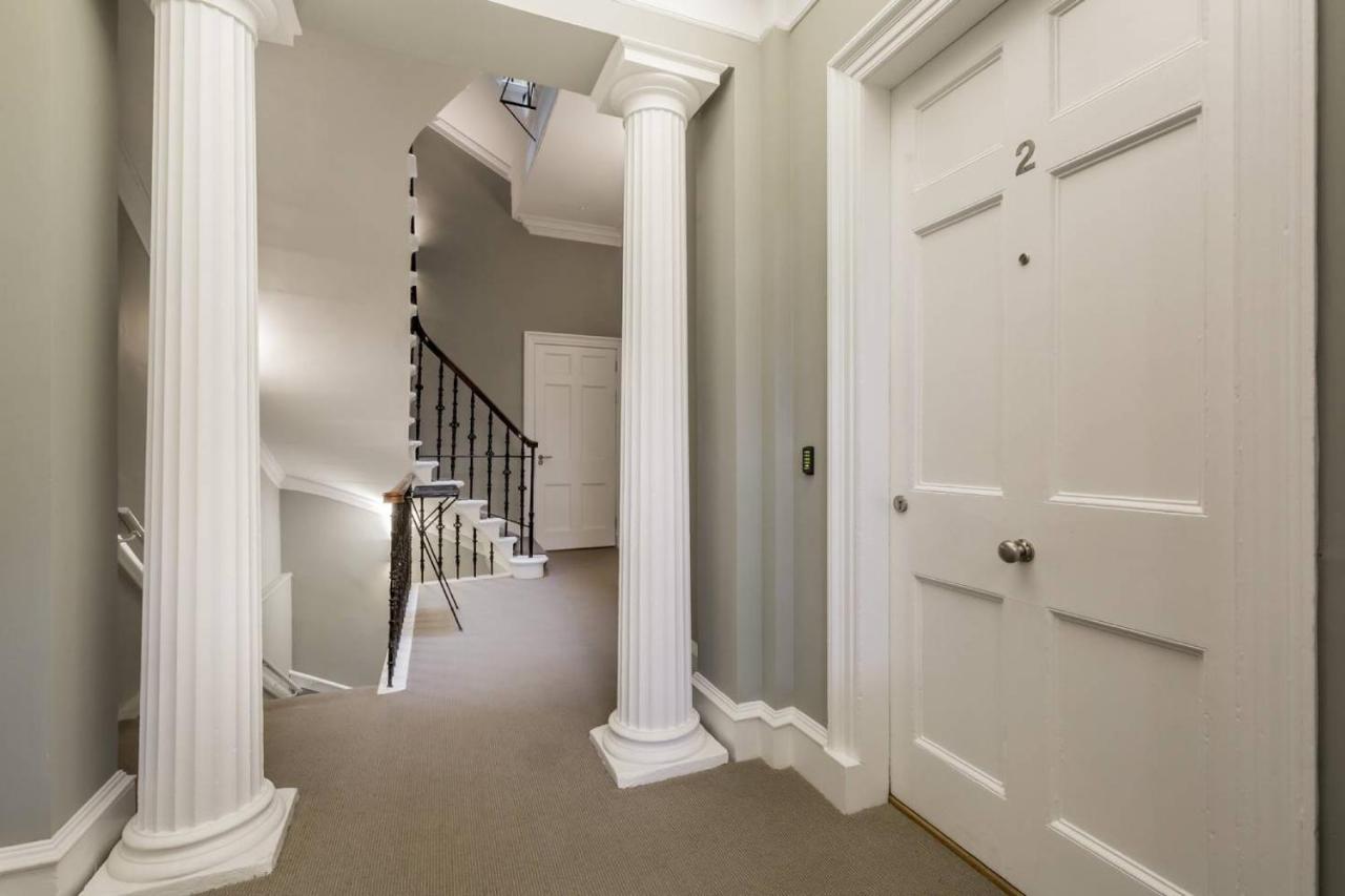 Joivy Luxurious 2Br Home Near Haymarket Station إدنبرة المظهر الخارجي الصورة