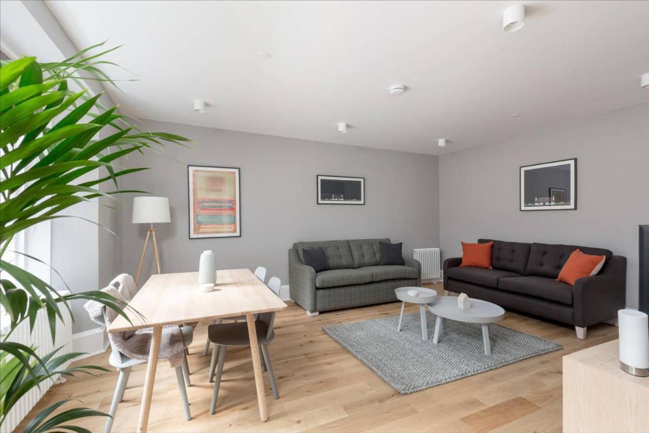 Joivy Luxurious 2Br Home Near Haymarket Station إدنبرة المظهر الخارجي الصورة
